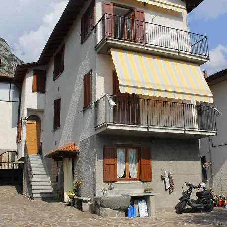 Casa Della Chicca Mandello del Lario